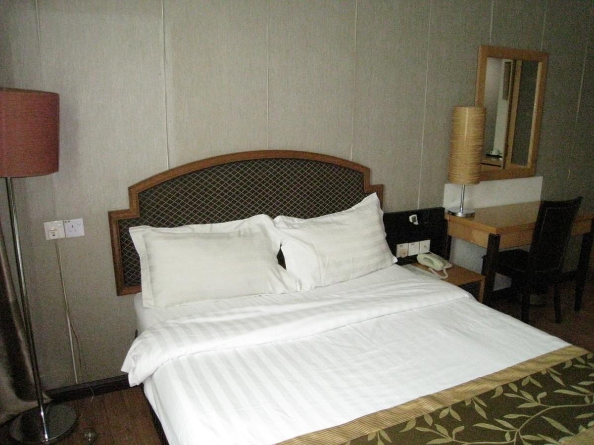 Kemena Hotel Bintulu Exterior foto